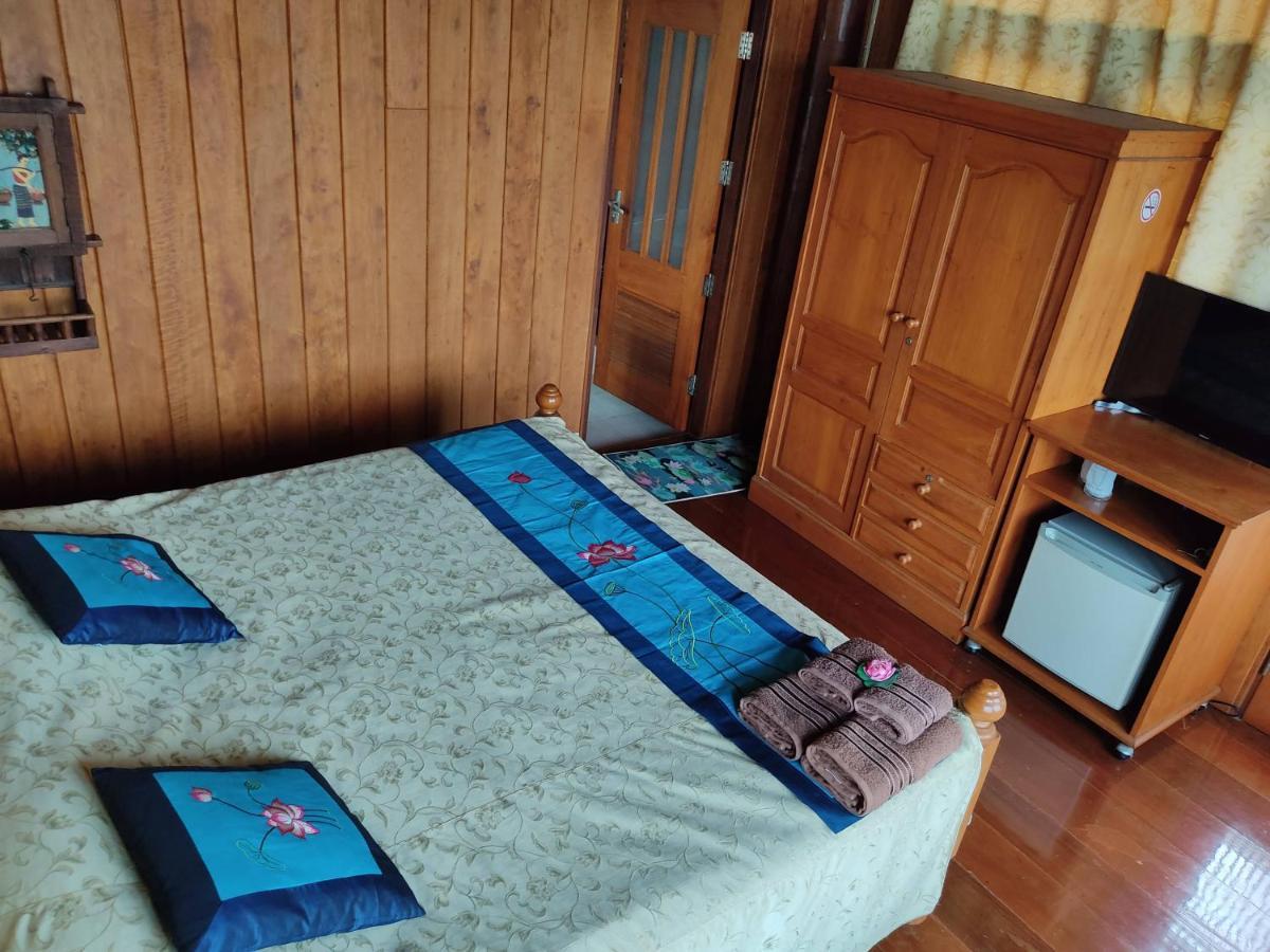 Hidden Holiday House Ban Don Faek Eksteriør bilde